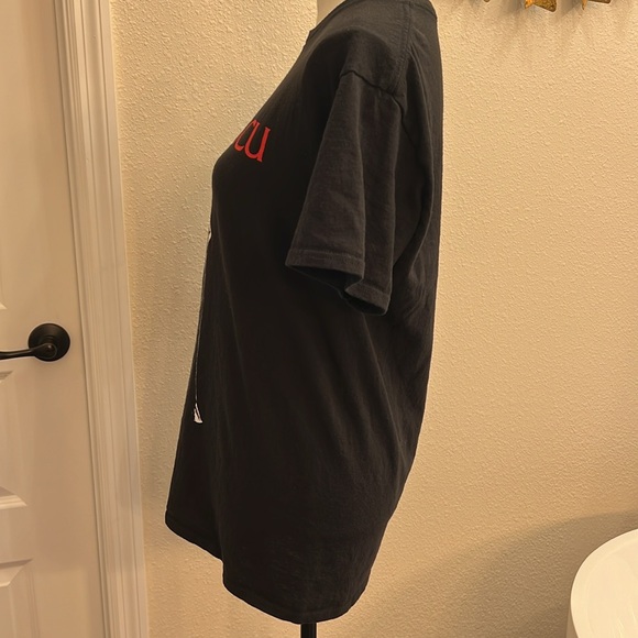 Resident Evil Lady Dimitrescu Tee T-shirt - Size Medium - Picture 3 of 5